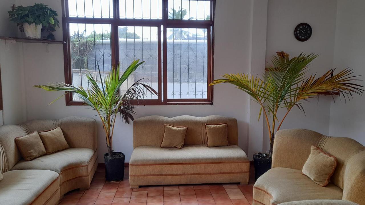 El Paraiso Puerto Ayora  Extérieur photo