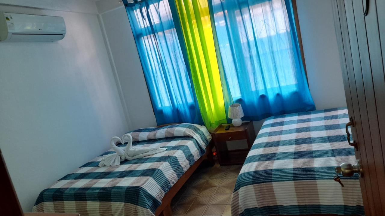 El Paraiso Puerto Ayora  Extérieur photo