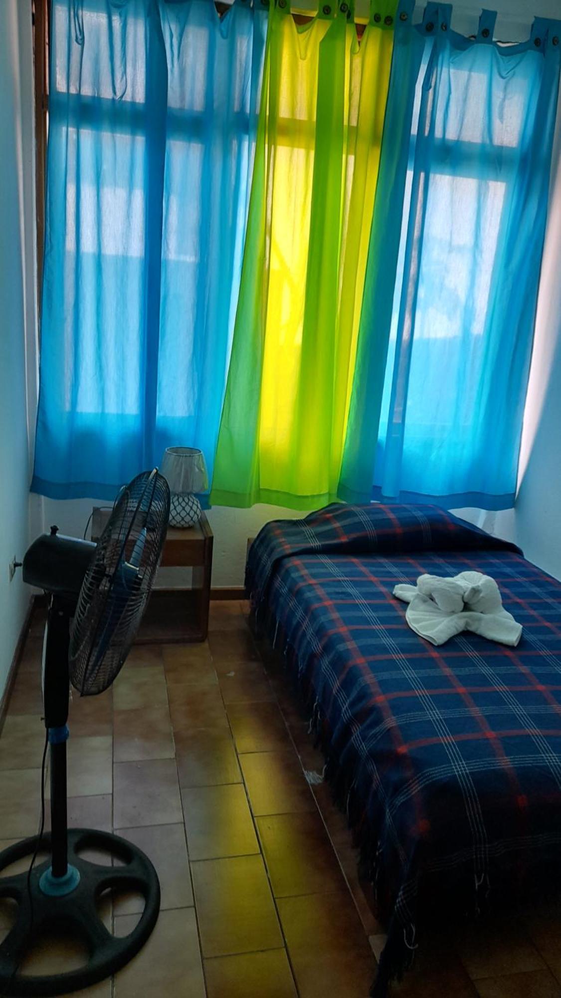 El Paraiso Puerto Ayora  Chambre photo