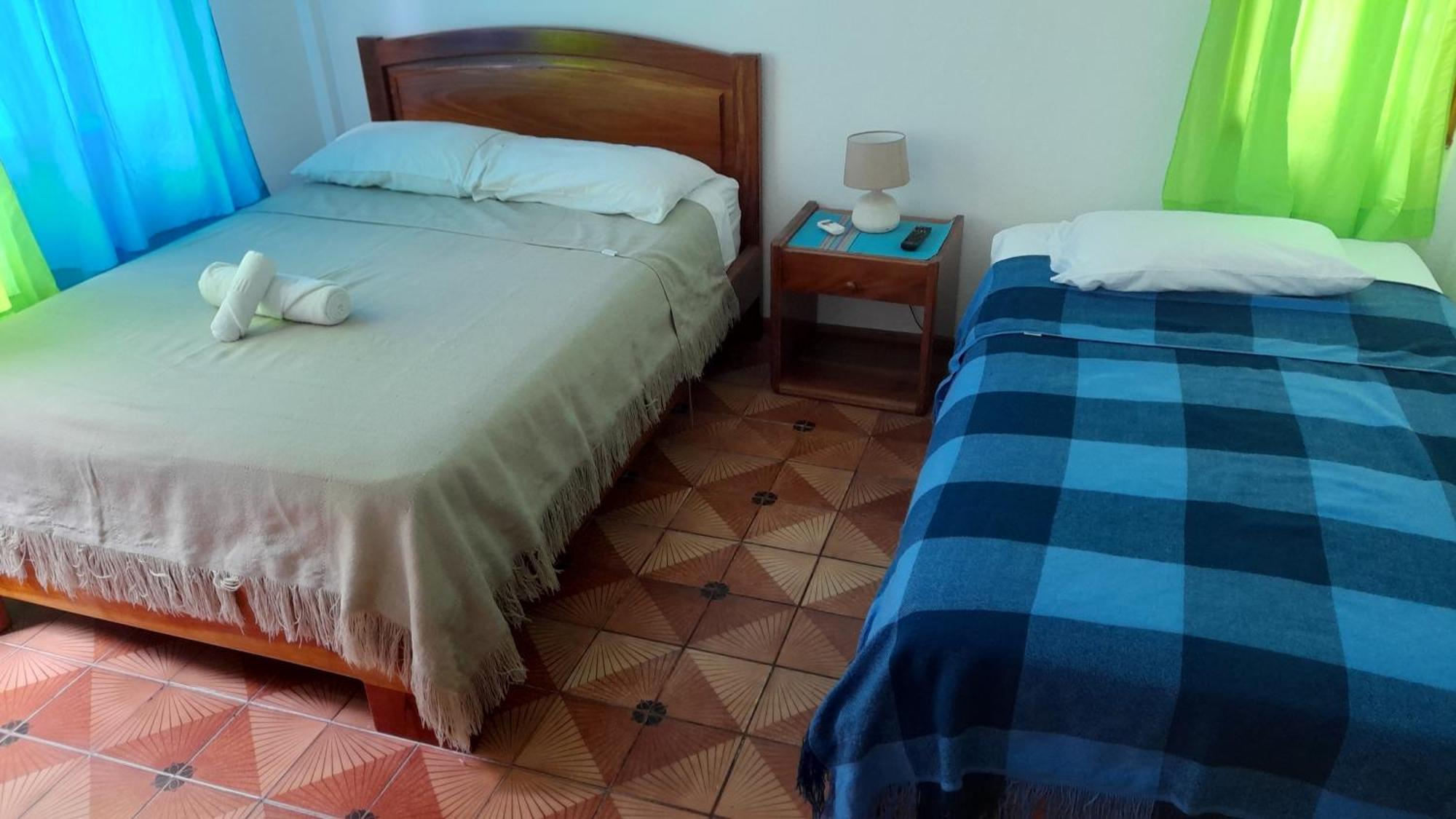 El Paraiso Puerto Ayora  Chambre photo